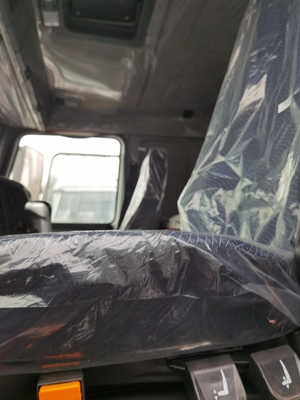 ภาระหนักใช้ Sinotruk รถยนต์รถบรรทุก หัวรถยนต์ รถลาก ISO ยืนยันมาตรฐานการปล่อยสาร Euro 2