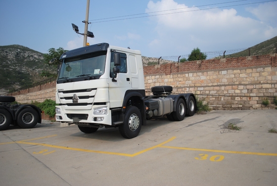 Sinotruk HOWO 6X4 รถบรรทุก 371HP/420HP รถบรรทุกจีน 5800*2300*1500mm ที่ดีที่สุด