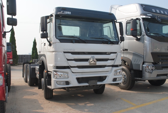 Sinotruk HOWO 6X4 รถบรรทุก 371HP/420HP รถบรรทุกจีน 5800*2300*1500mm ที่ดีที่สุด