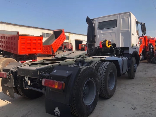 4×2 HOWO 371HP 420HP หัวรถยนต์สําหรับค่าจัดส่งและเวลาจัดส่งประมาณ