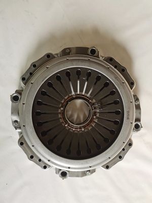 อุปกรณ์เสริมกล่องเกียร์ Az9725160100 Cover Clutch Assy สําหรับ HOWO Truck ระบบปฏิบัติการ