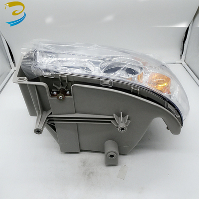 Sinotruk HOWO Head Lamp Head Light Wg9719720002 และความยาวนานสําหรับตลาดทั้งหมด