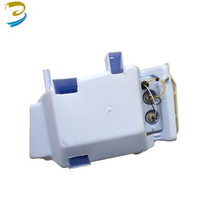 ส่วนอะไหล่รถบรรทุก การประกอบไฟหน้าของสิทธิสําหรับ Sinotruk HOWO Wg9719720002 และจากจีน