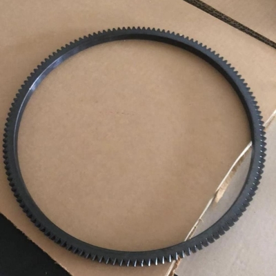 อลูมิเนียมสลัด 612600020208 มีประสบการณ์ Dongfeng ออโต้ เครื่องยนต์ชิ้นส่วน 6bt Flywheel รองเท้ากลม