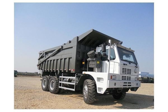 70 ตัน ZZ5707S3640AJ HOWO รถบรรทุกขุดเหมืองแร่ที่มีประเภทการส่งทางมือ