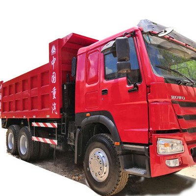Sinotruk 10 ล้อ 6X4 371HP และใช้ HOWO รถบรรทุกถังกับการออกแบบยางไร้ท่อ