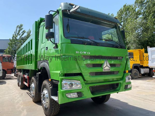6.8m 7.3m 30ton Heavy Duty Sinotruk ใช้ 8*4 HOWO รถขนของขยะ ค่าส่ง