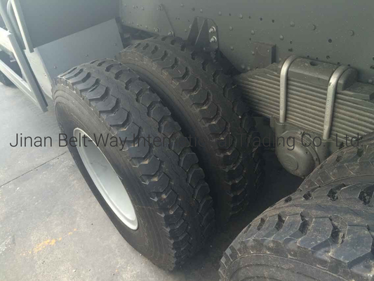 6.8m 7.3m 30ton Heavy Duty Sinotruk ใช้ 8*4 HOWO รถขนของขยะ ค่าส่ง