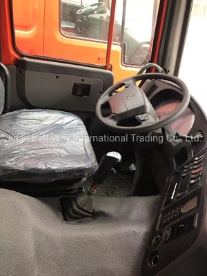 คันบรรทุกที่ดีที่สุด HOWO Sinotruk 8/10/12 ล้อ 6*4 8*4 รถบรรทุกขยะที่มีความจุของเครื่องยนต์> 8L