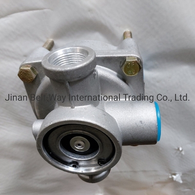 Sinotruk HOWO อะไหล่รถบรรทุก Relay Valve Assy Wg9000360134 ส่งเร็วและจัดส่ง