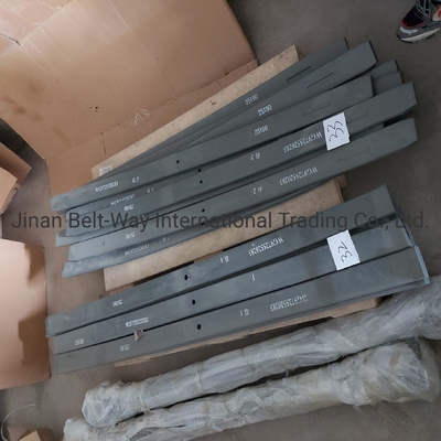 Sinotruk HOWO อะไหล่รถยนต์เหล็กใบสปริง Wg9725520283 ด้วยเทคโนโลยีที่ก้าวหน้า
