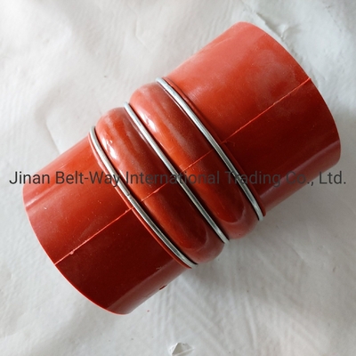USD การชําระเงินสนับสนุน Sinotruk HOWO อะไหล่รถบรรทุก Intercooler Outlet Hose Wg9719530108