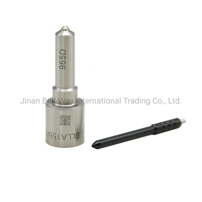 เครื่องฉีดเชื้อเพลิง Dlla155p965 สําหรับส่วนของระบบส่งคลาช 095000-6700/095000-6701