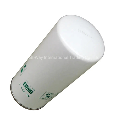 Sinotruk HOWO รถบรรทุก ไดเซลเครื่องยนต์น้ํามัน Vg1560080012 กับแบตเตอรี่